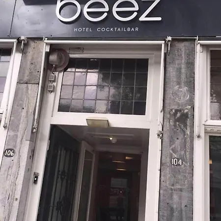 Отель Beez Маастрихт