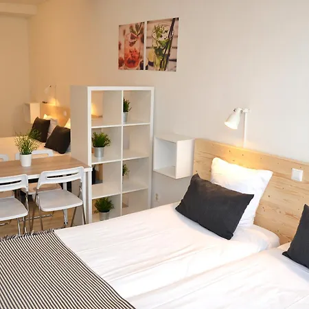 Beez Hotel 2*