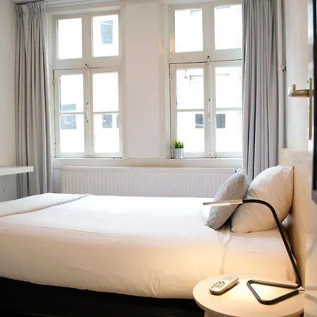 Hotel Beez 2*